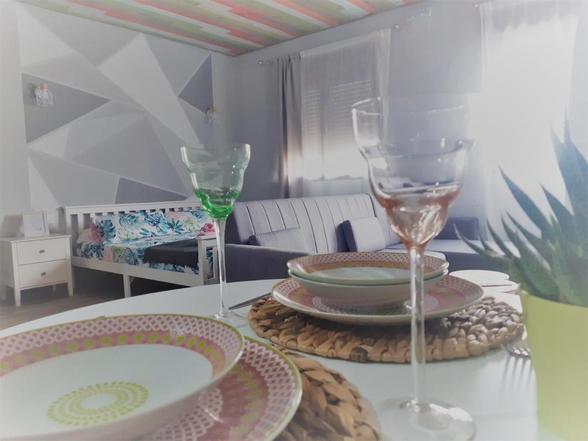 Apartamentos Callampa ตอร์เรฮอน เอล รูบิโอ ภายนอก รูปภาพ