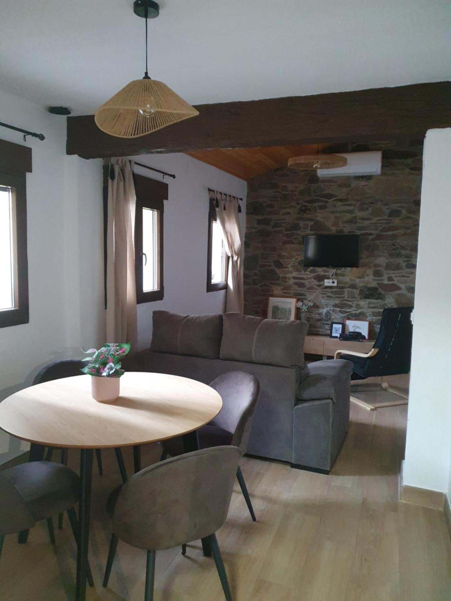 Apartamentos Callampa ตอร์เรฮอน เอล รูบิโอ ภายนอก รูปภาพ